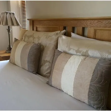Oranhill Гостевой дом 4*